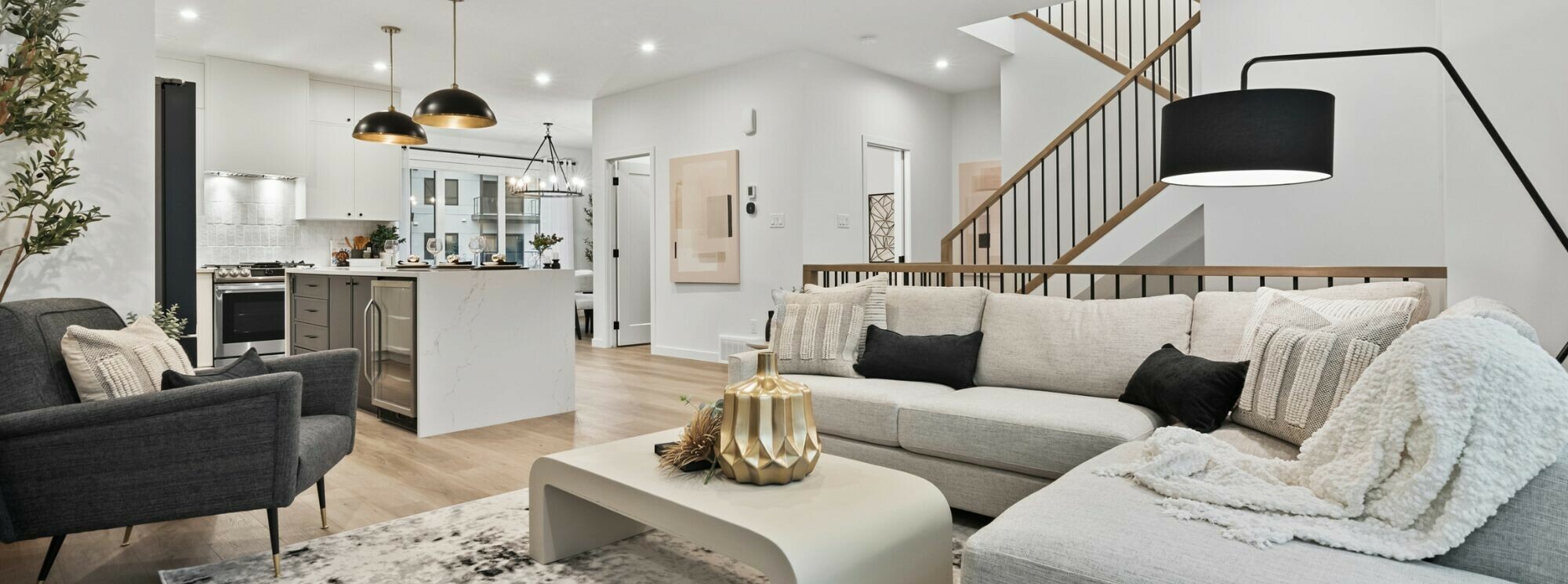 emerge_living room