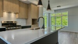 Sailview Townhomes