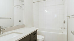 Sora 3 - B9 unit in Grey Interior