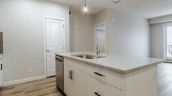 Sora 3 - B2 Unit - White Interior