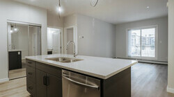 Sora 3 - Unit B2 - Grey Interior
